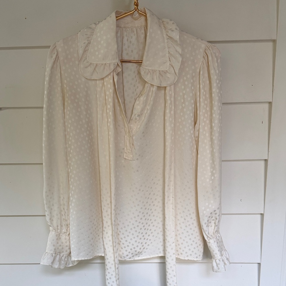 Vintage silk ruffled unbranded Cream Polka Dot Tie-Neck Blouse